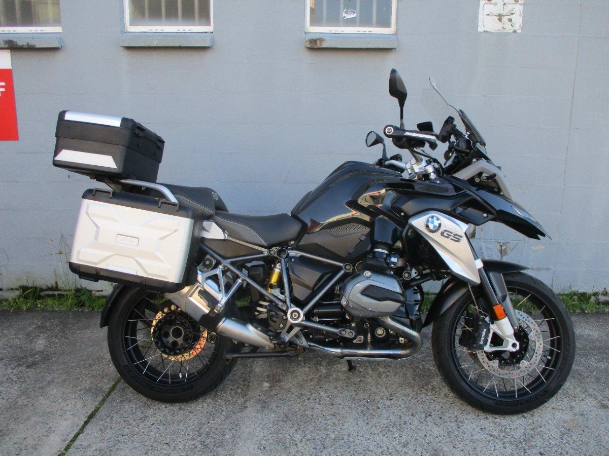 2016 BMW R 1200 GS TRIPLE BLACK DUAL SPORTS