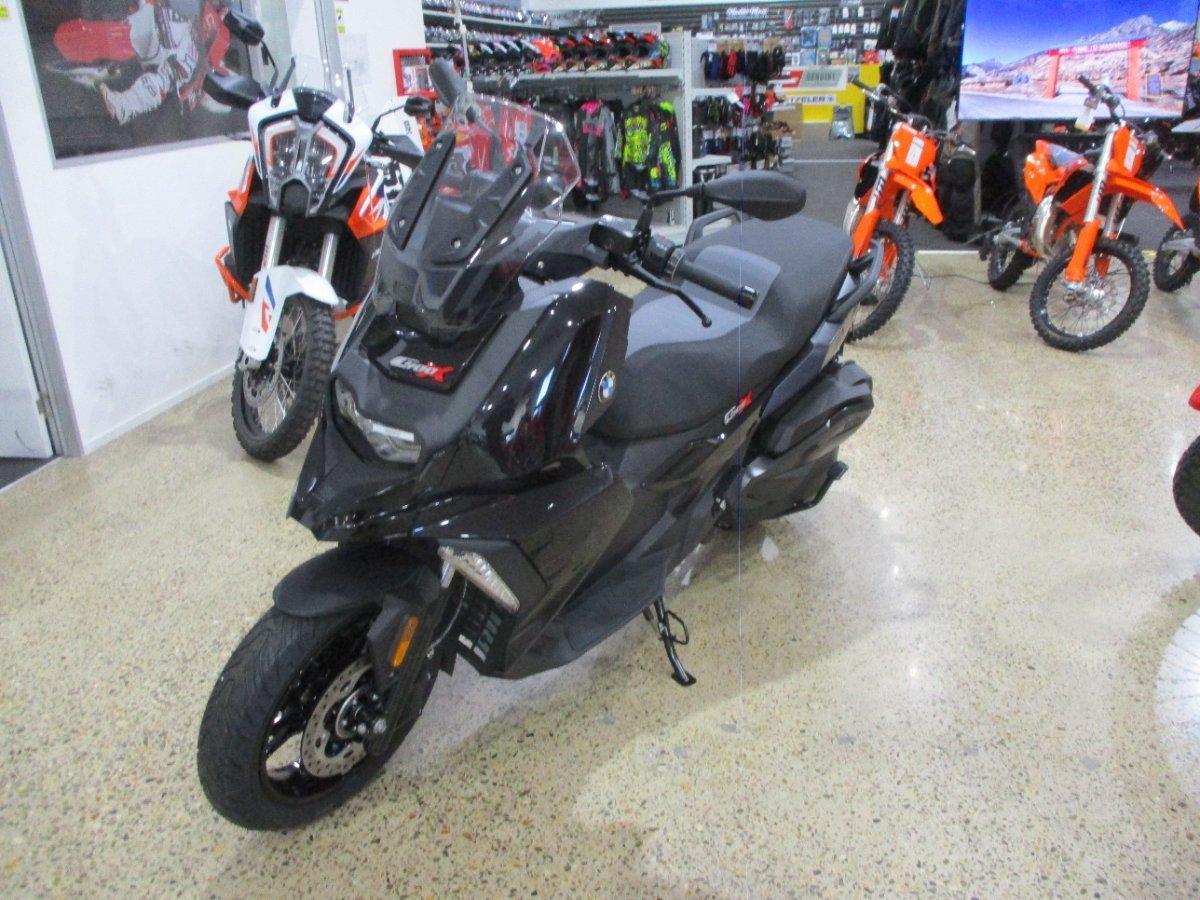 2026 BMW C 400 X ION SCOOTER