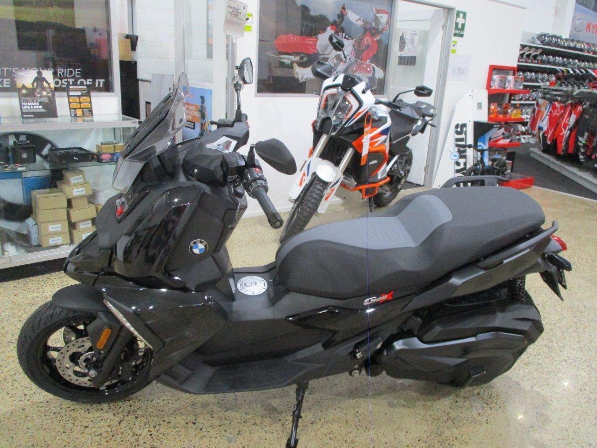 2026 BMW C 400 X ION SCOOTER