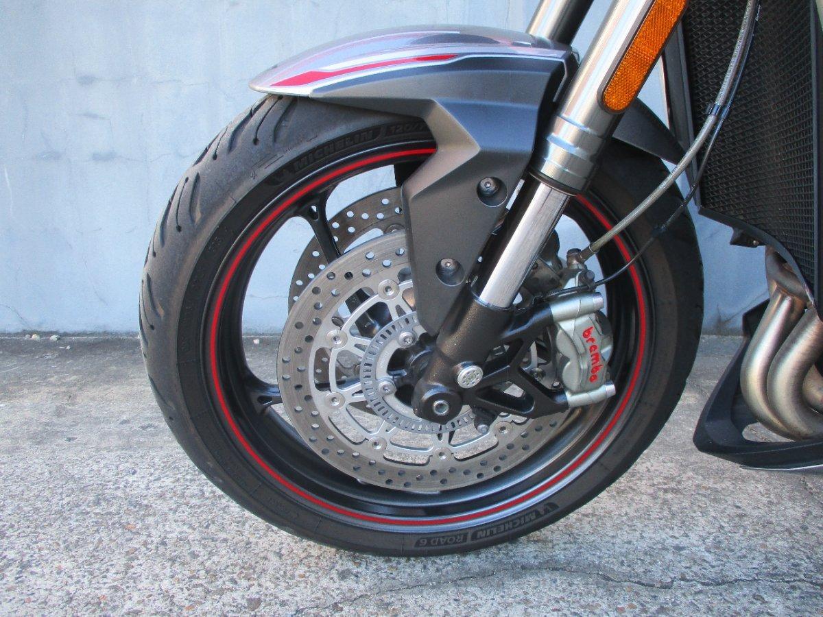 2020 TRIUMPH STREET TRIPLE RS ROAD