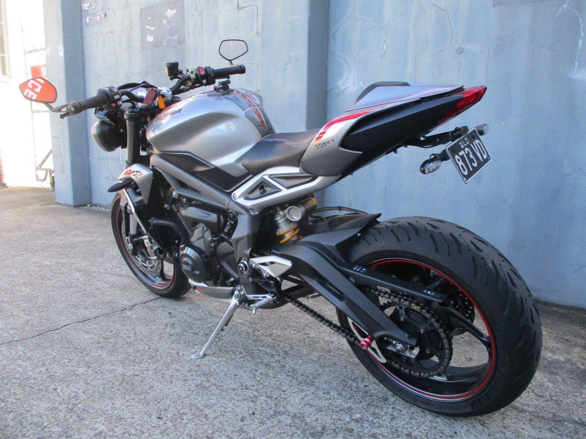 2020 TRIUMPH STREET TRIPLE RS ROAD