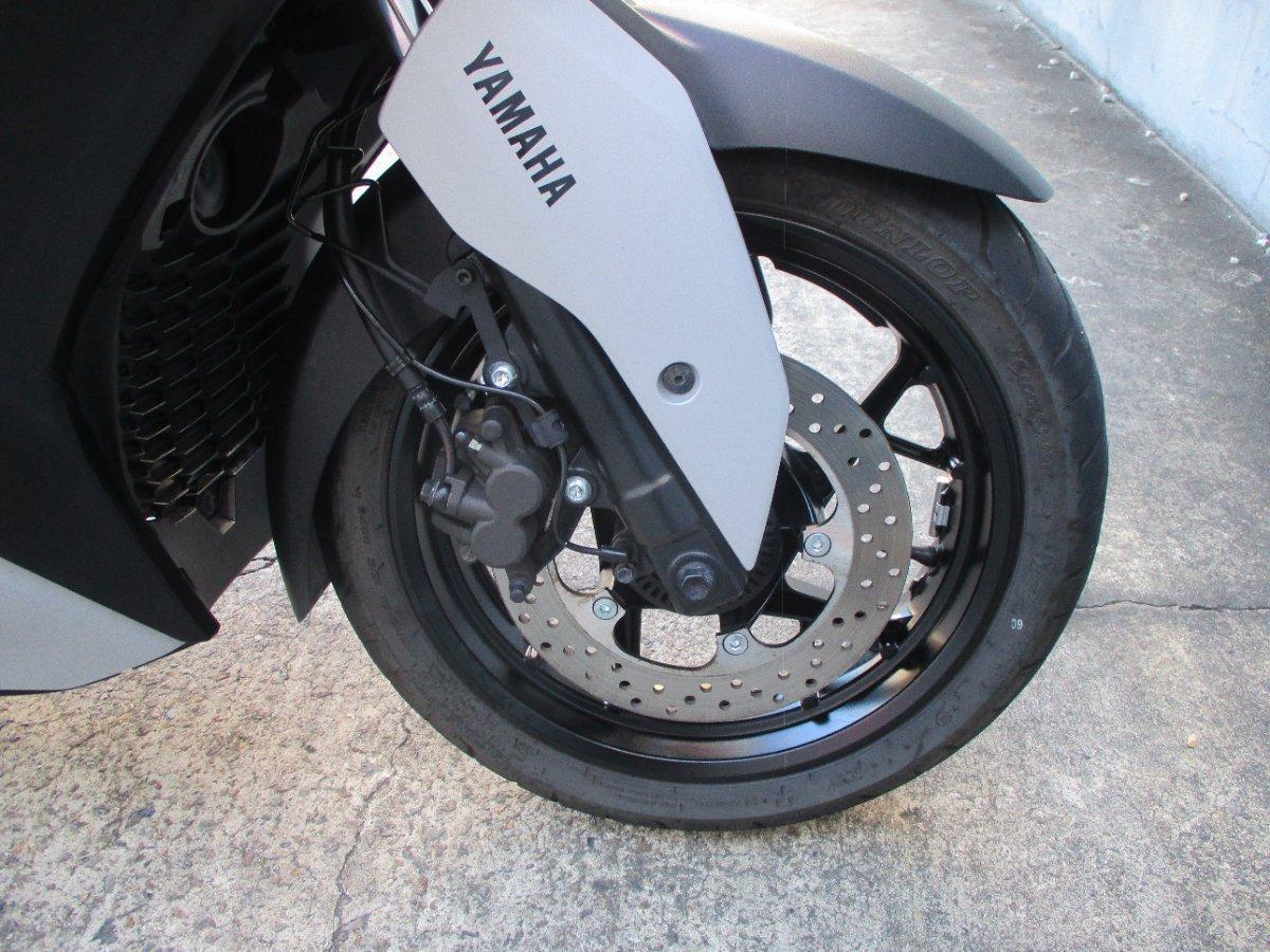 2023 YAMAHA XMAX 300 (CZD300A) SCOOTER
