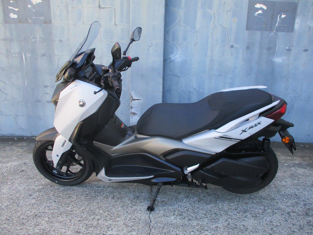 2023 YAMAHA XMAX 300 (CZD300A) SCOOTER