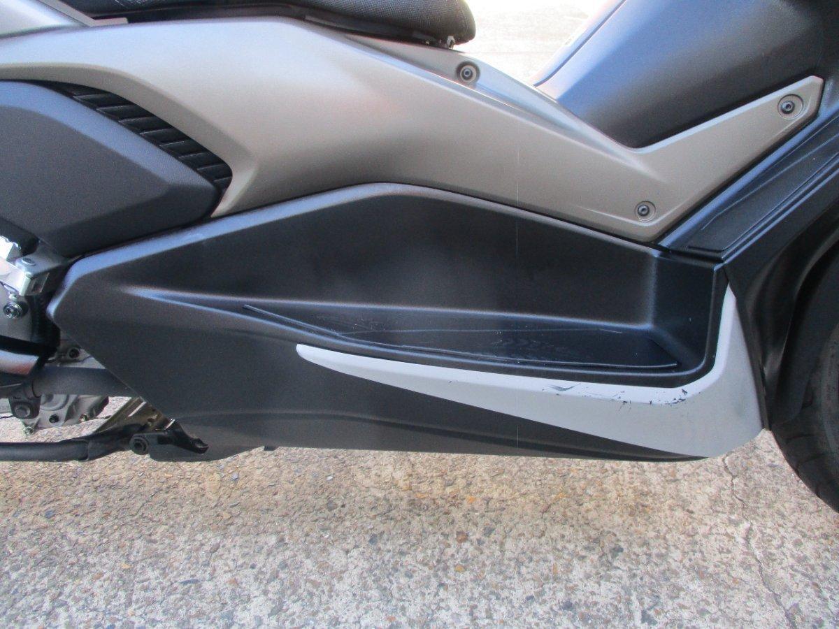 2023 YAMAHA XMAX 300 (CZD300A) SCOOTER