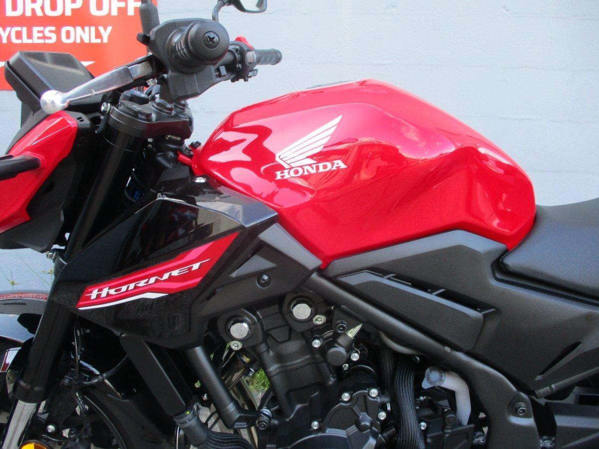 2024 HONDA CB500 HORNET ROAD