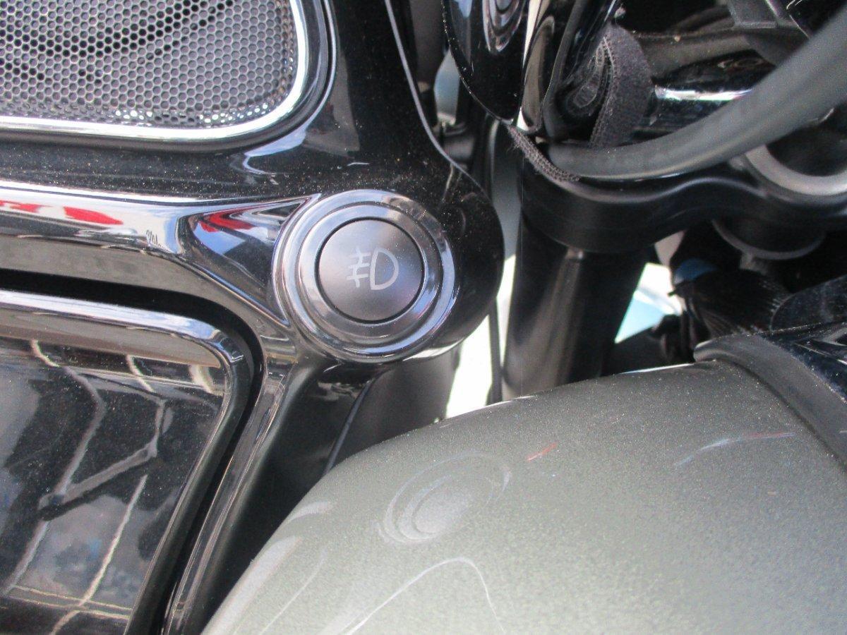 2022 INDIAN PURSUIT LIMITED PREMIUM ROAD