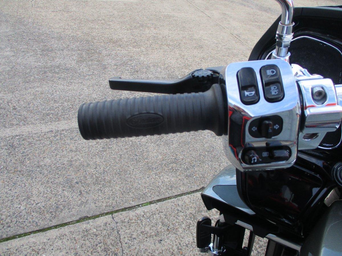 2022 INDIAN PURSUIT LIMITED PREMIUM ROAD