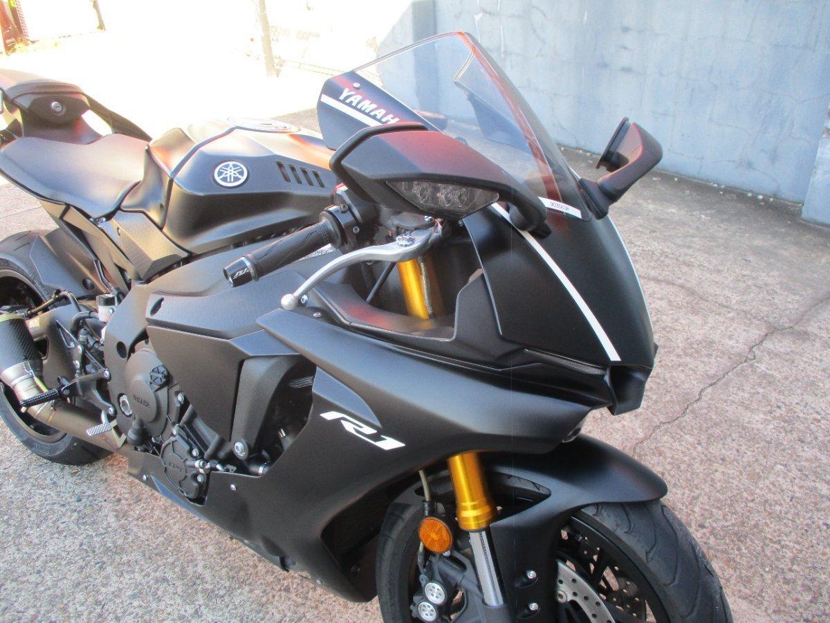 2018 YAMAHA YZF-R1 SPORTS