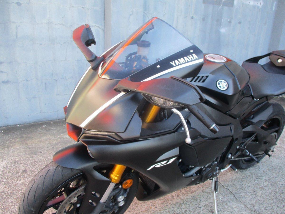 2018 YAMAHA YZF-R1 SPORTS
