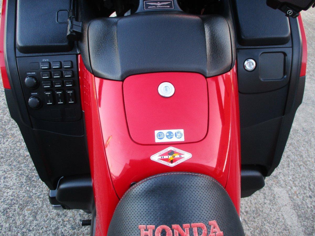 2013 HONDA GL1800B GOLDWING ROAD