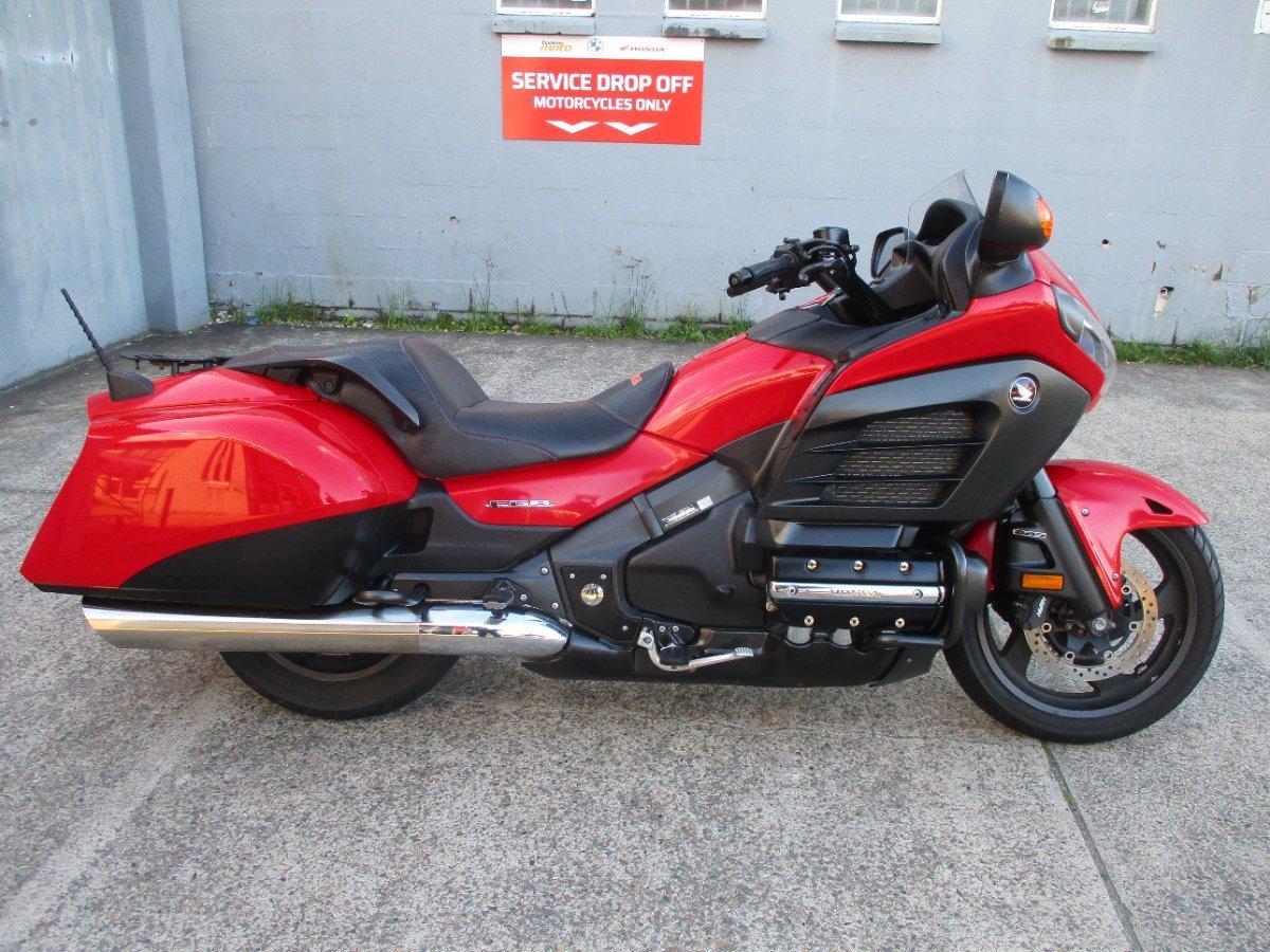 2013 HONDA GL1800B GOLDWING ROAD