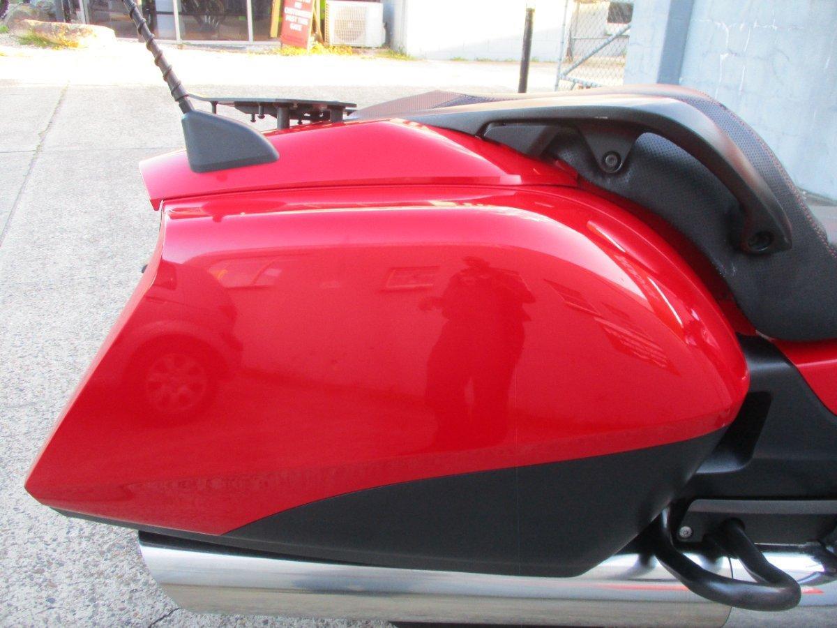 2013 HONDA GL1800B GOLDWING ROAD