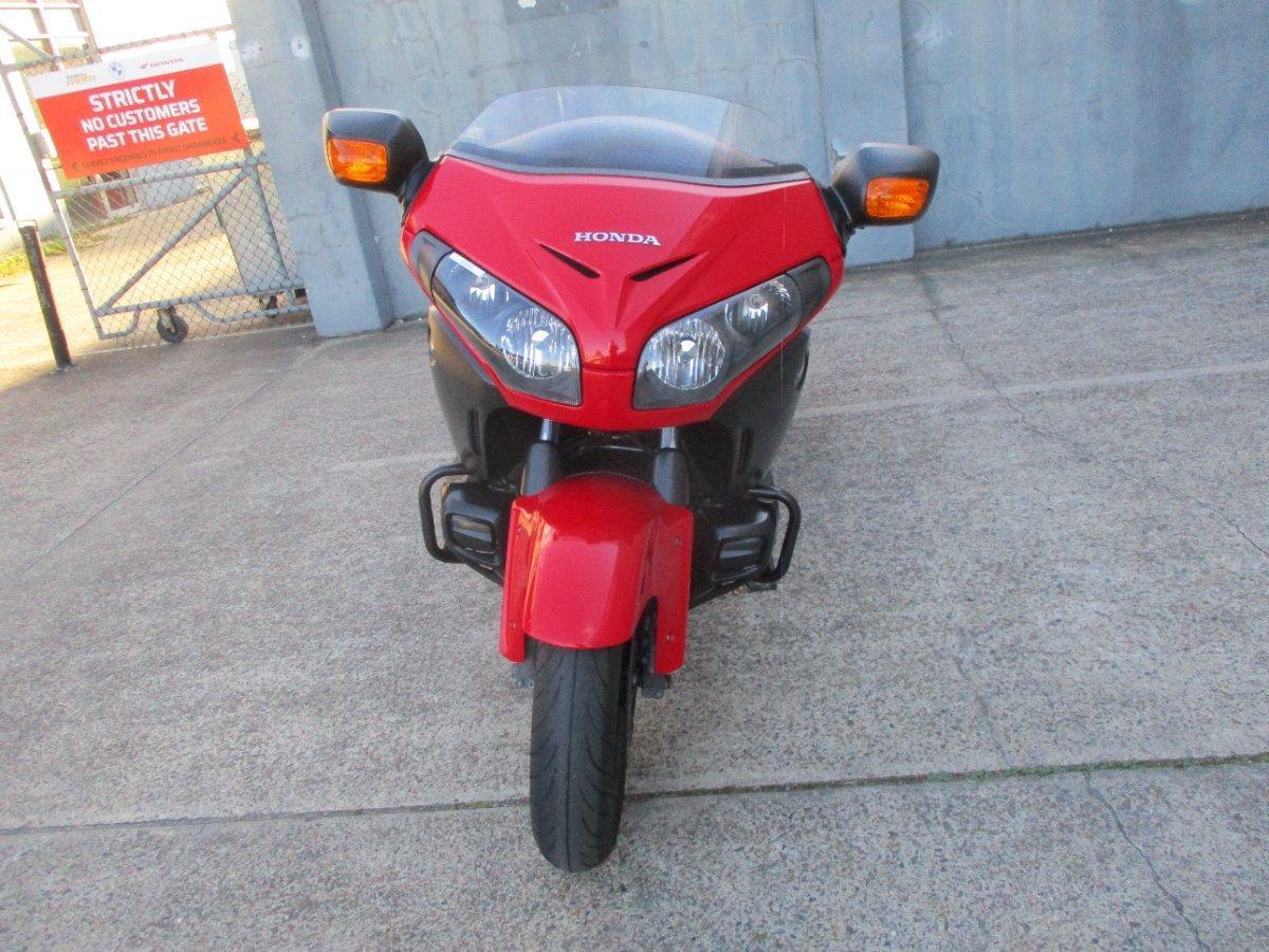 2013 HONDA GL1800B GOLDWING ROAD