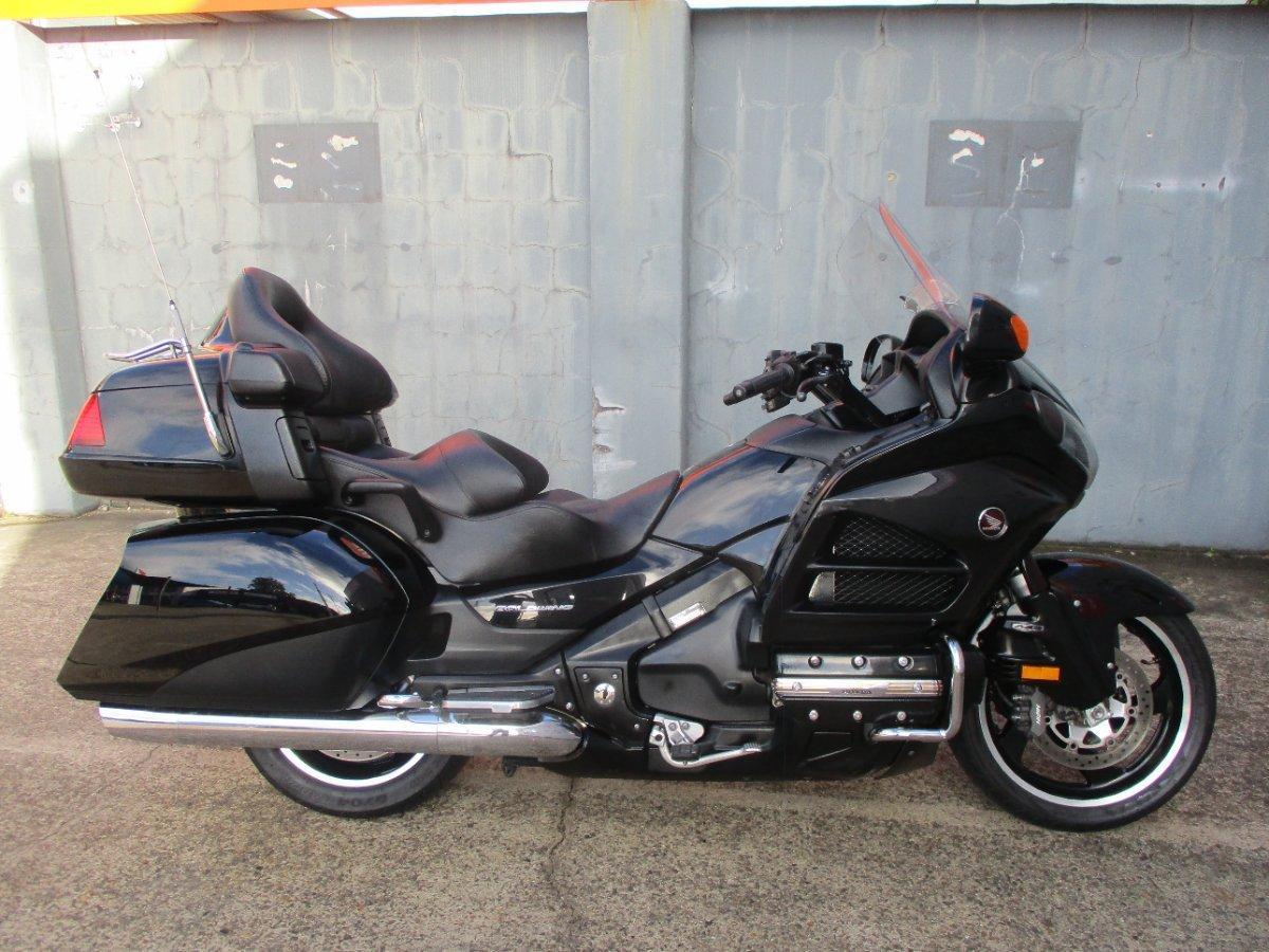 2012 HONDA GL1800 GOLDWING LUXURY ROAD