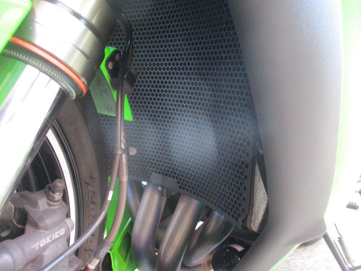 2011 KAWASAKI ZX-10R (ZX1000 NINJA) SPORTS