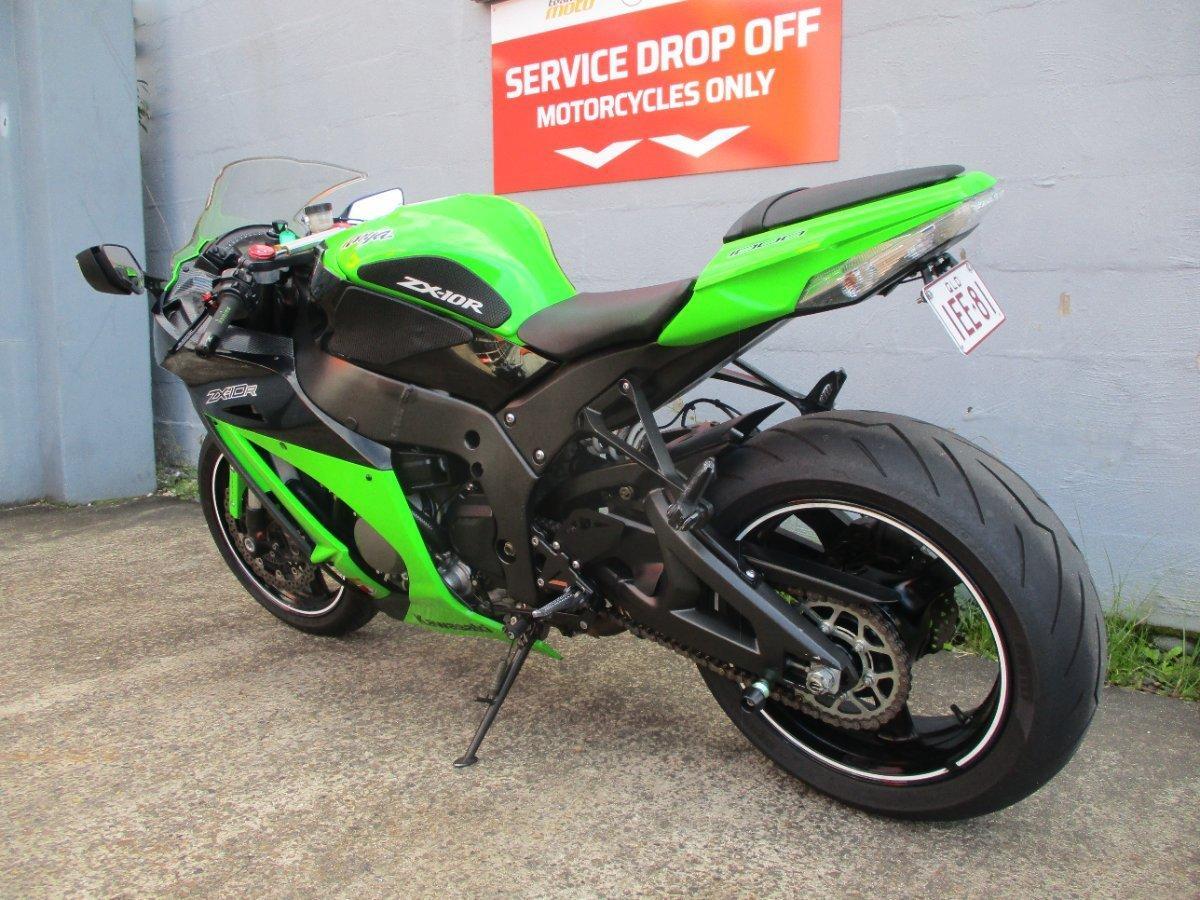 2011 KAWASAKI ZX-10R (ZX1000 NINJA) SPORTS