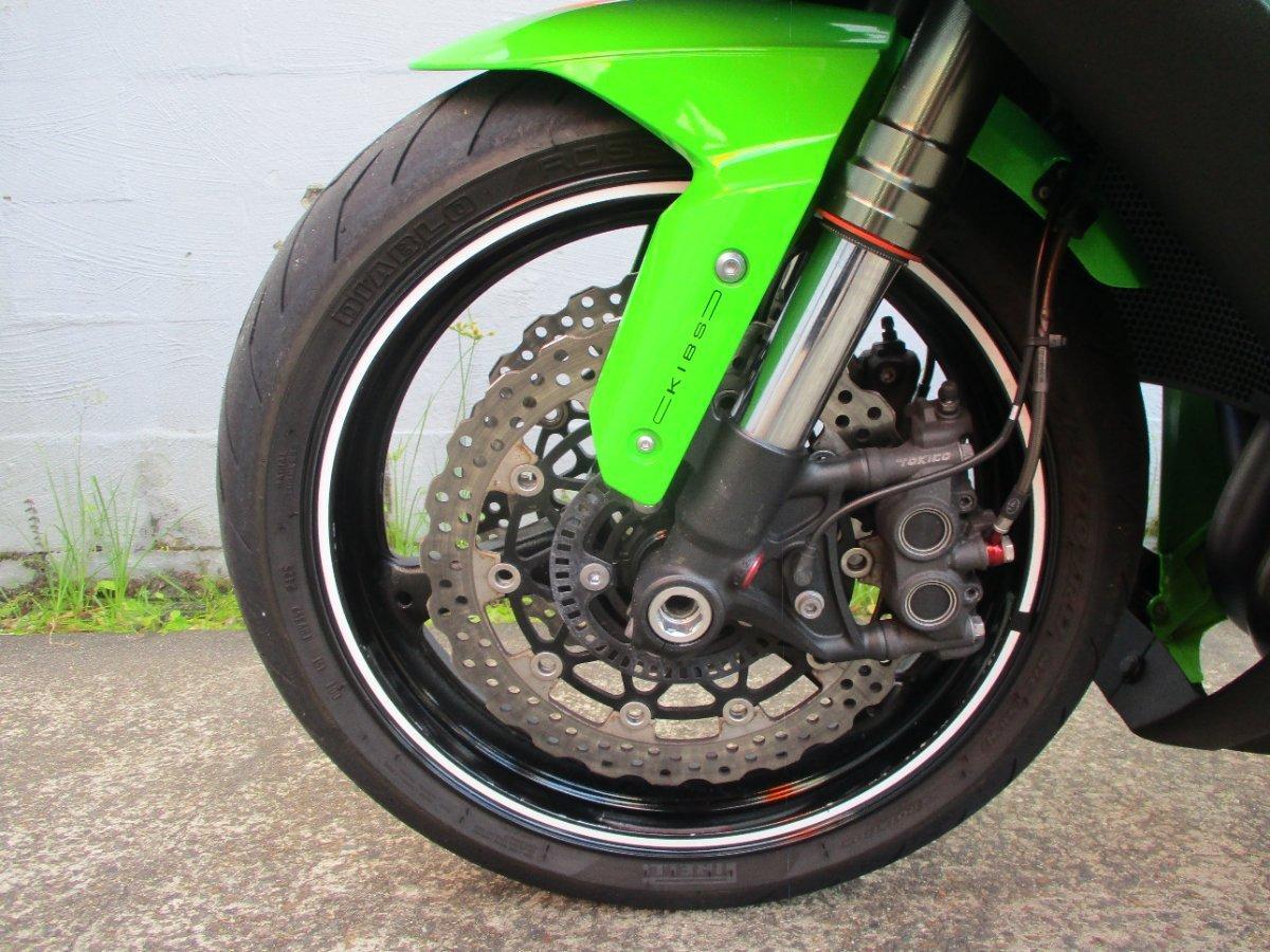 2011 KAWASAKI ZX-10R (ZX1000 NINJA) SPORTS