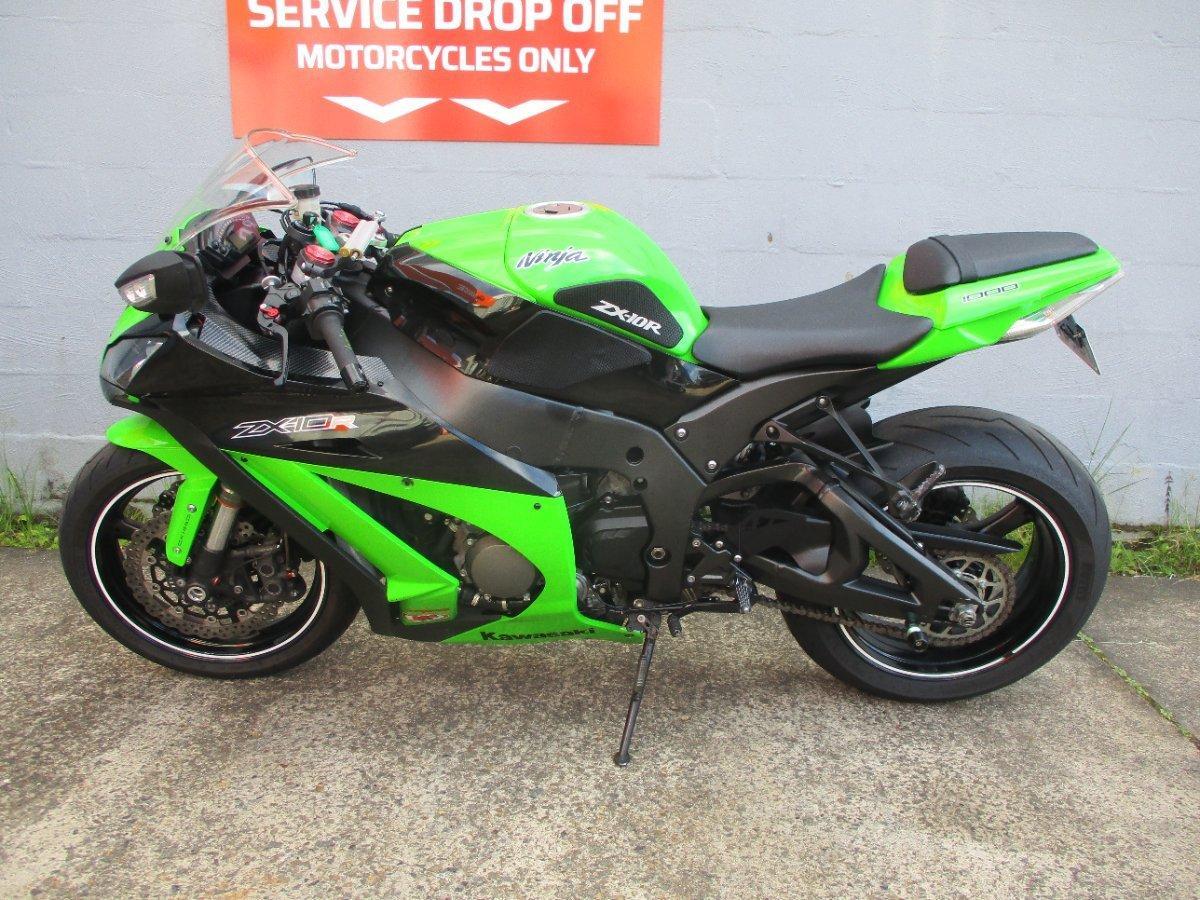 2011 KAWASAKI ZX-10R (ZX1000 NINJA) SPORTS