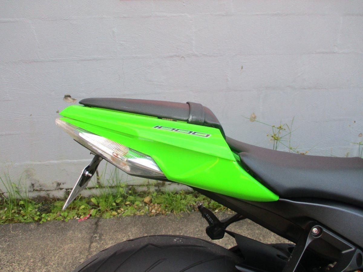 2011 KAWASAKI ZX-10R (ZX1000 NINJA) SPORTS