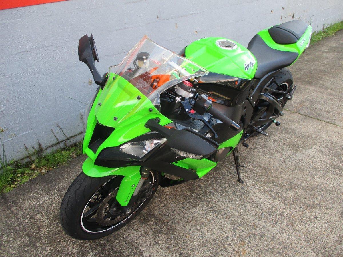 2011 KAWASAKI ZX-10R (ZX1000 NINJA) SPORTS