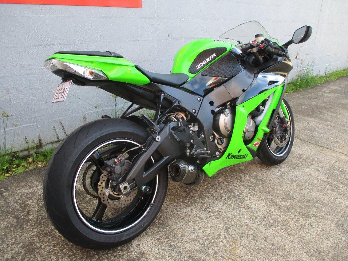 2011 KAWASAKI ZX-10R (ZX1000 NINJA) SPORTS