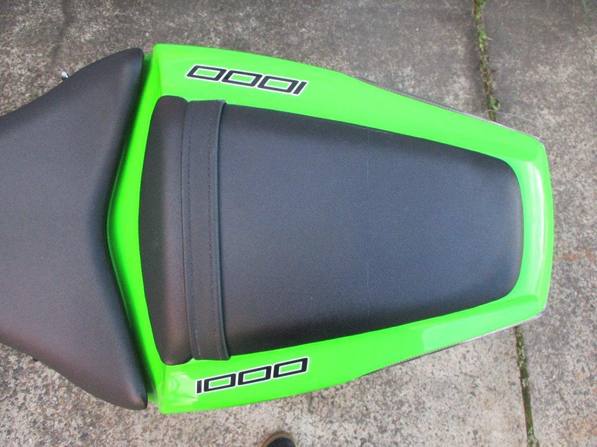 2011 KAWASAKI ZX-10R (ZX1000 NINJA) SPORTS