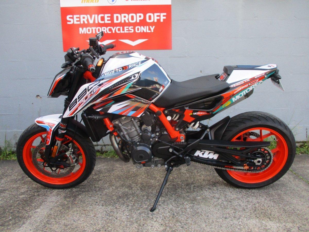 2020 KTM 890 DUKE R ROAD