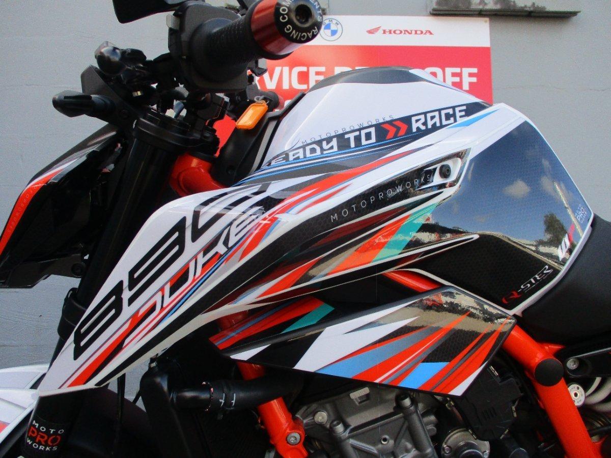 2020 KTM 890 DUKE R ROAD