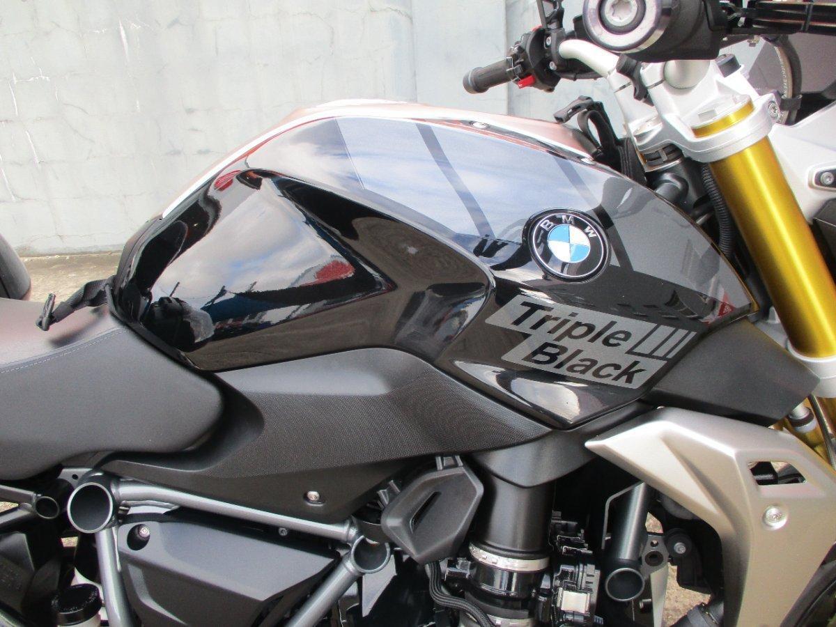 2023 BMW R 1250 R TRIPLE BLACK ROAD