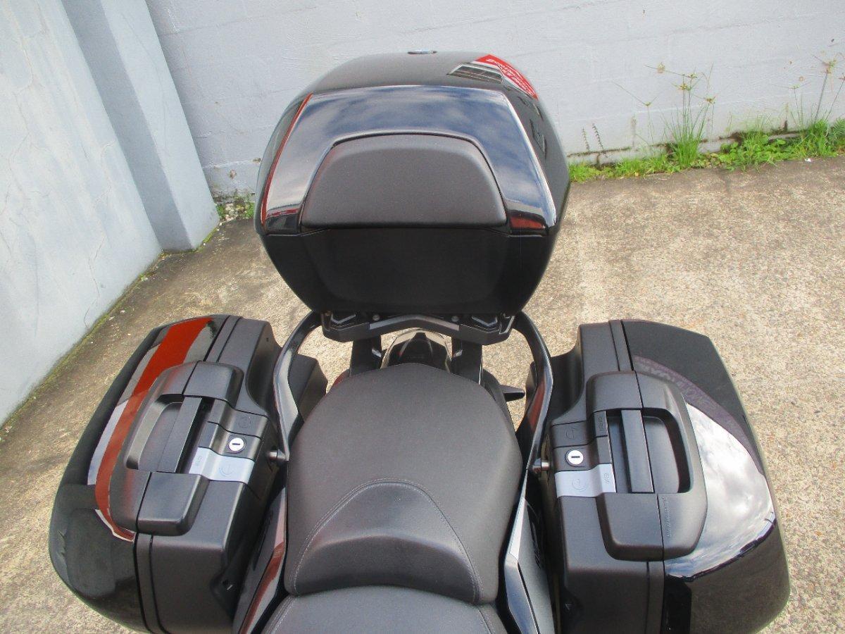 2023 BMW R 1250 R TRIPLE BLACK ROAD
