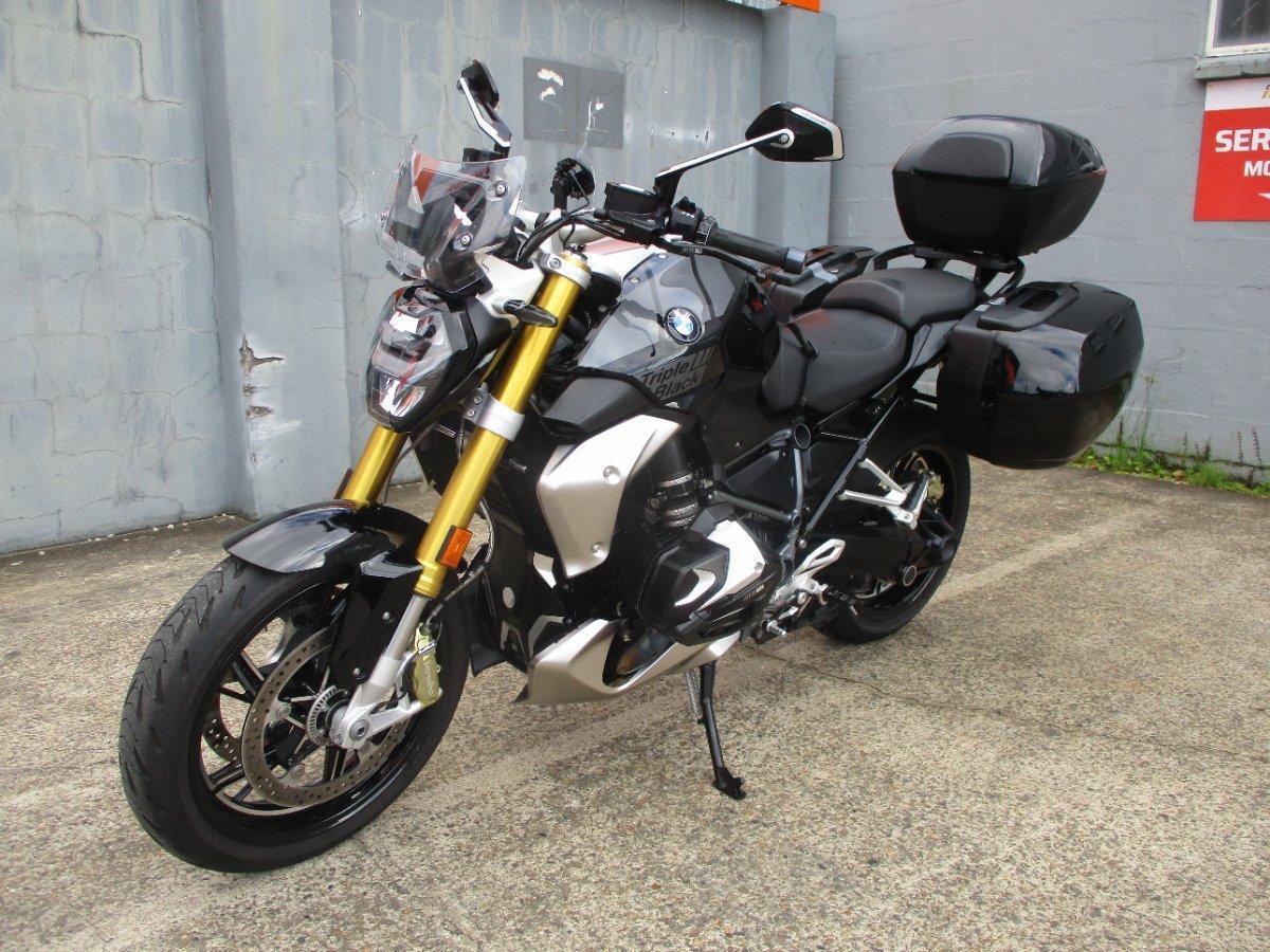 2023 BMW R 1250 R TRIPLE BLACK ROAD