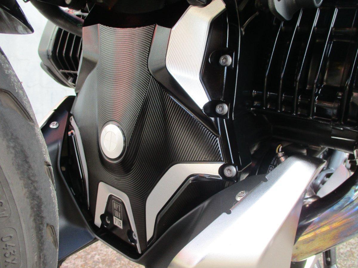 2023 BMW R 1250 R TRIPLE BLACK ROAD