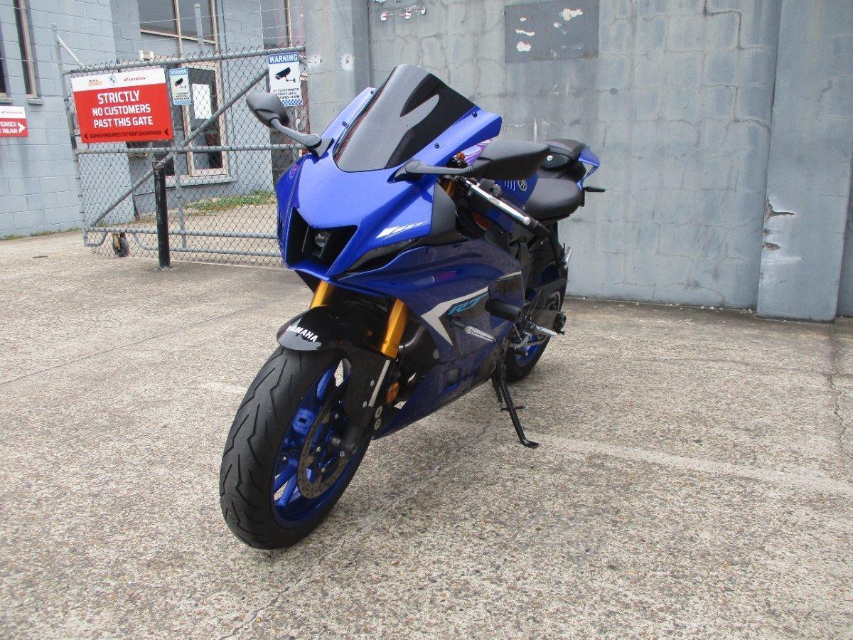 2025 YAMAHA YZF-R7LA SPORTS