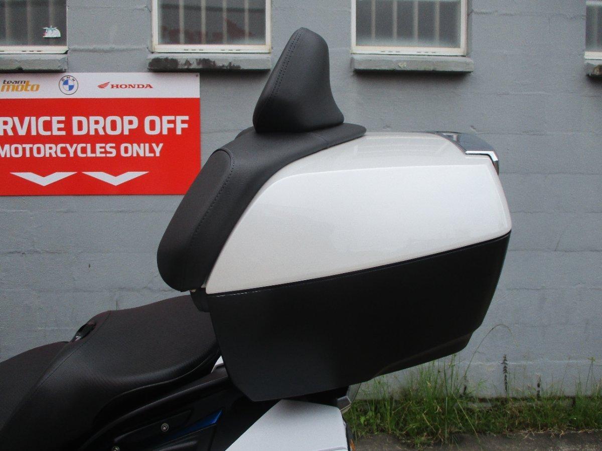 2022 BMW K 1600 GT ROAD
