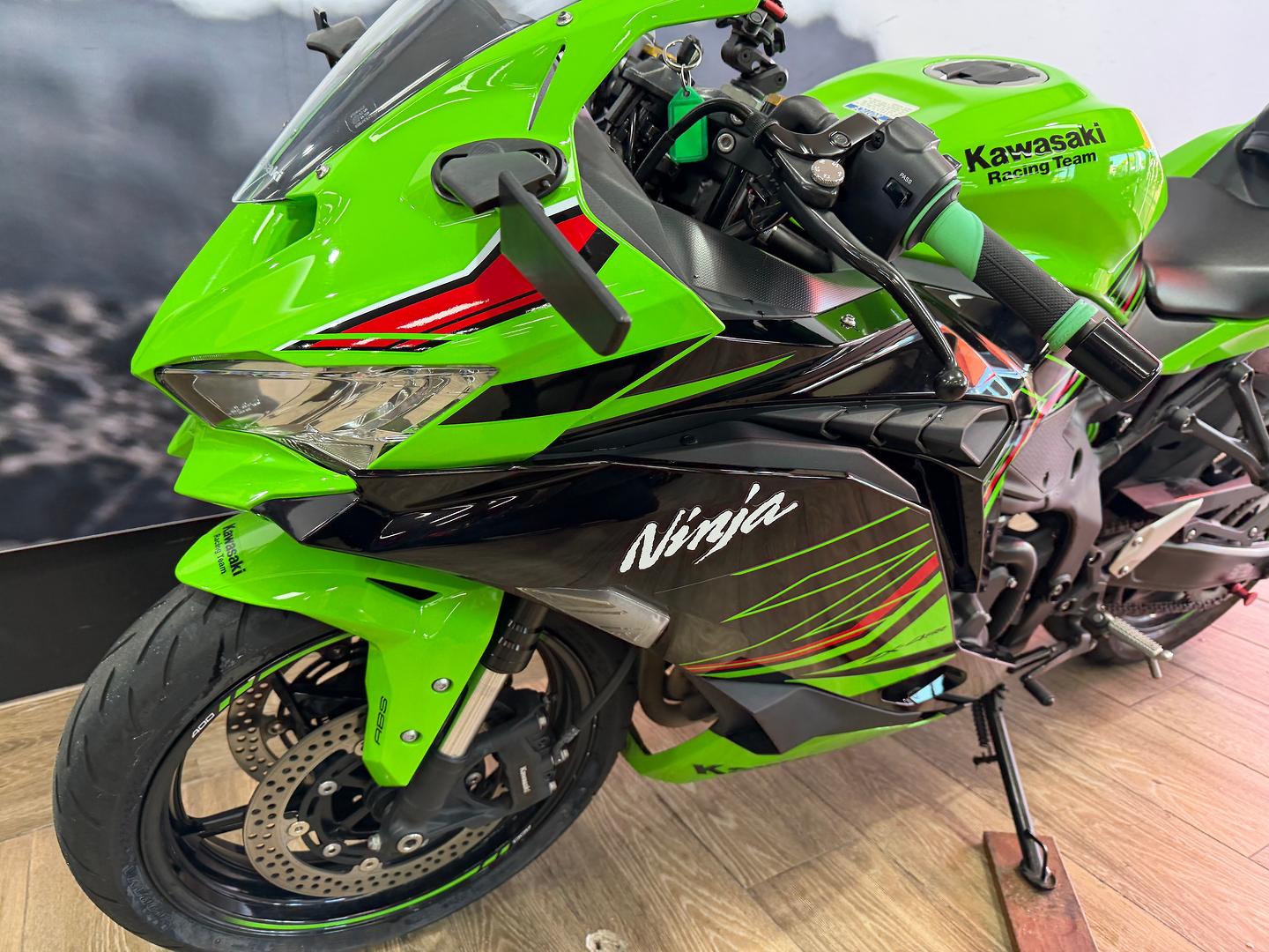2024 KAWASAKI NINJA 400 ZX-4RR KRT SPORTS
