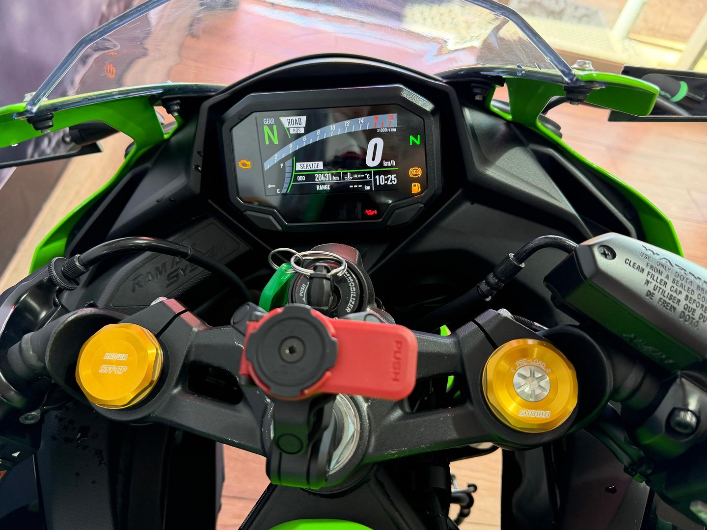 2024 KAWASAKI NINJA 400 ZX-4RR KRT SPORTS