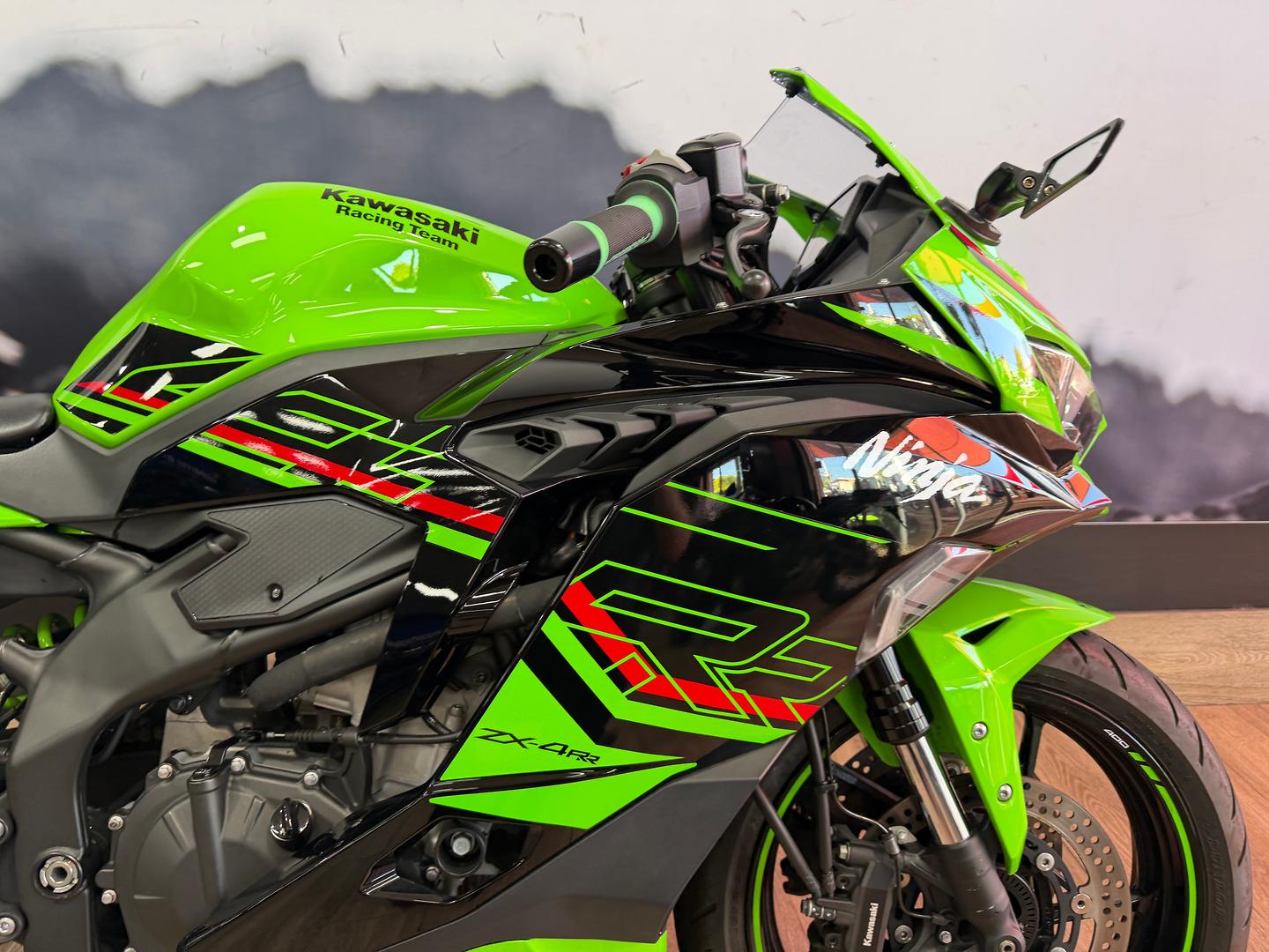 2024 KAWASAKI NINJA 400 ZX-4RR KRT SPORTS