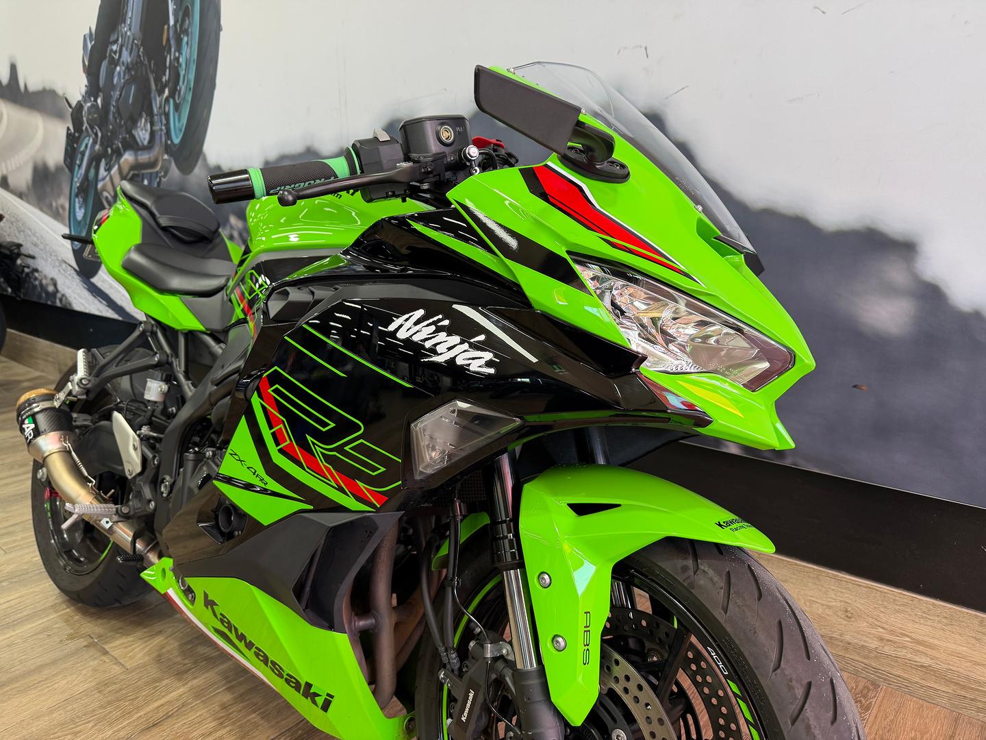 2024 KAWASAKI NINJA 400 ZX-4RR KRT SPORTS