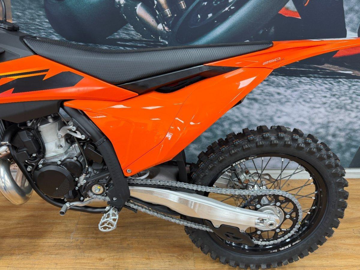 2026 KTM 250 SX MOTOCROSS