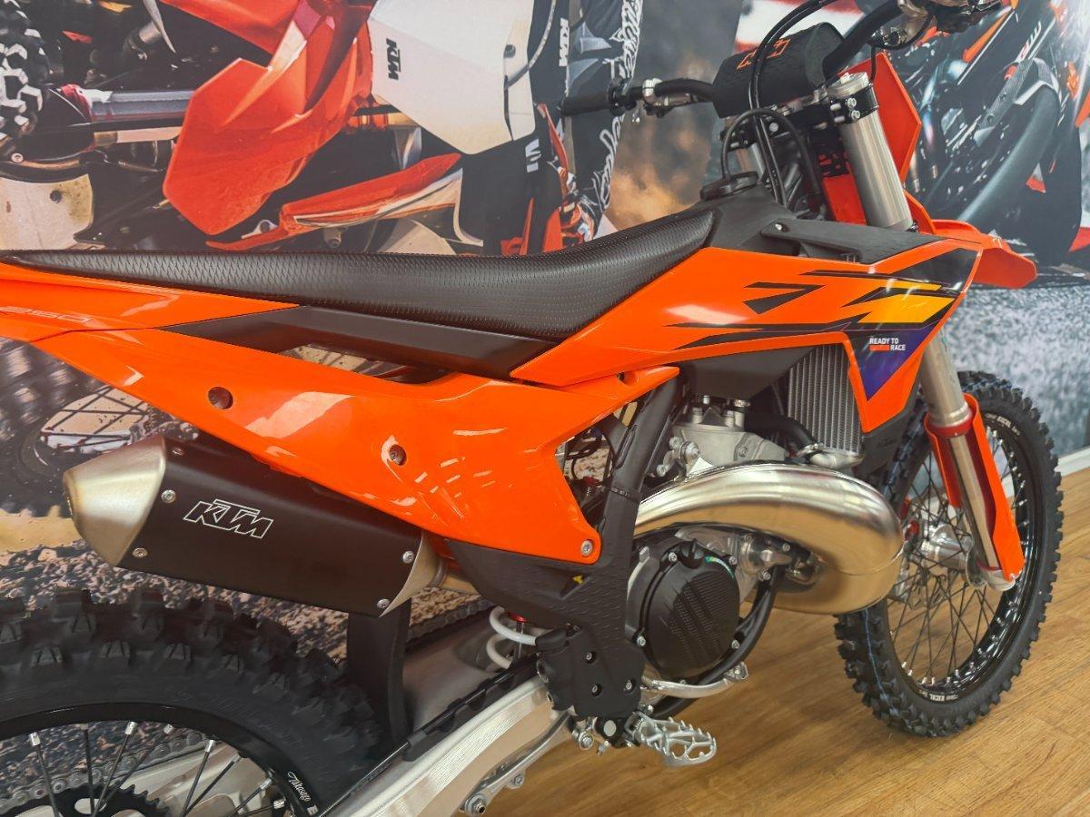 2026 KTM 250 SX MOTOCROSS