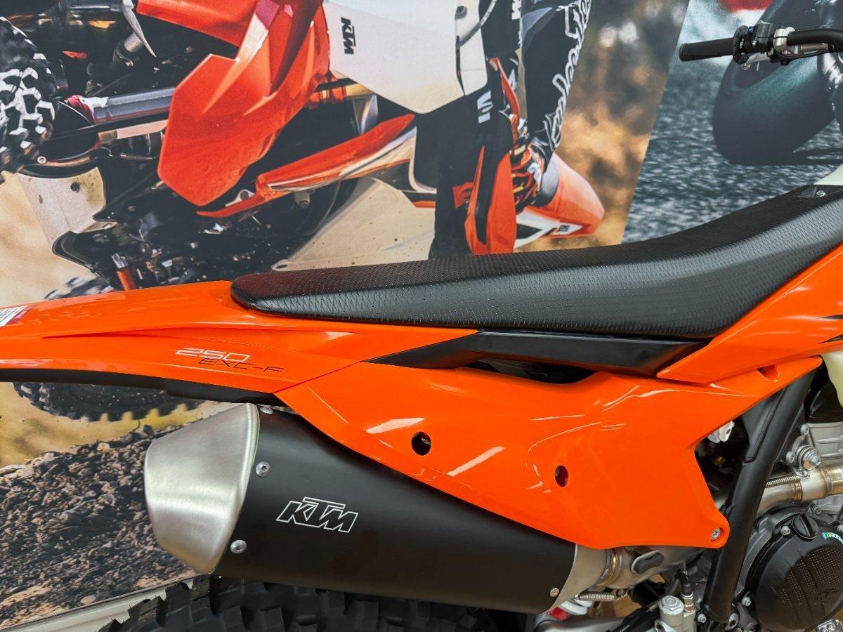 2026 KTM 250 EXC-F ENDURO