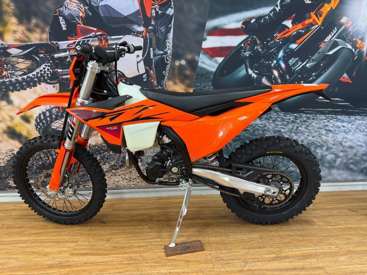 2026 KTM 250 EXC-F ENDURO