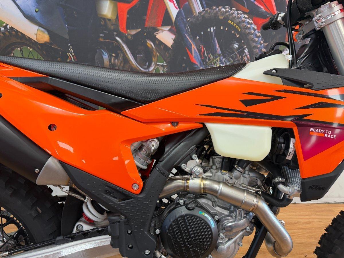 2026 KTM 450 EXC-F SIX DAYS ENDURO