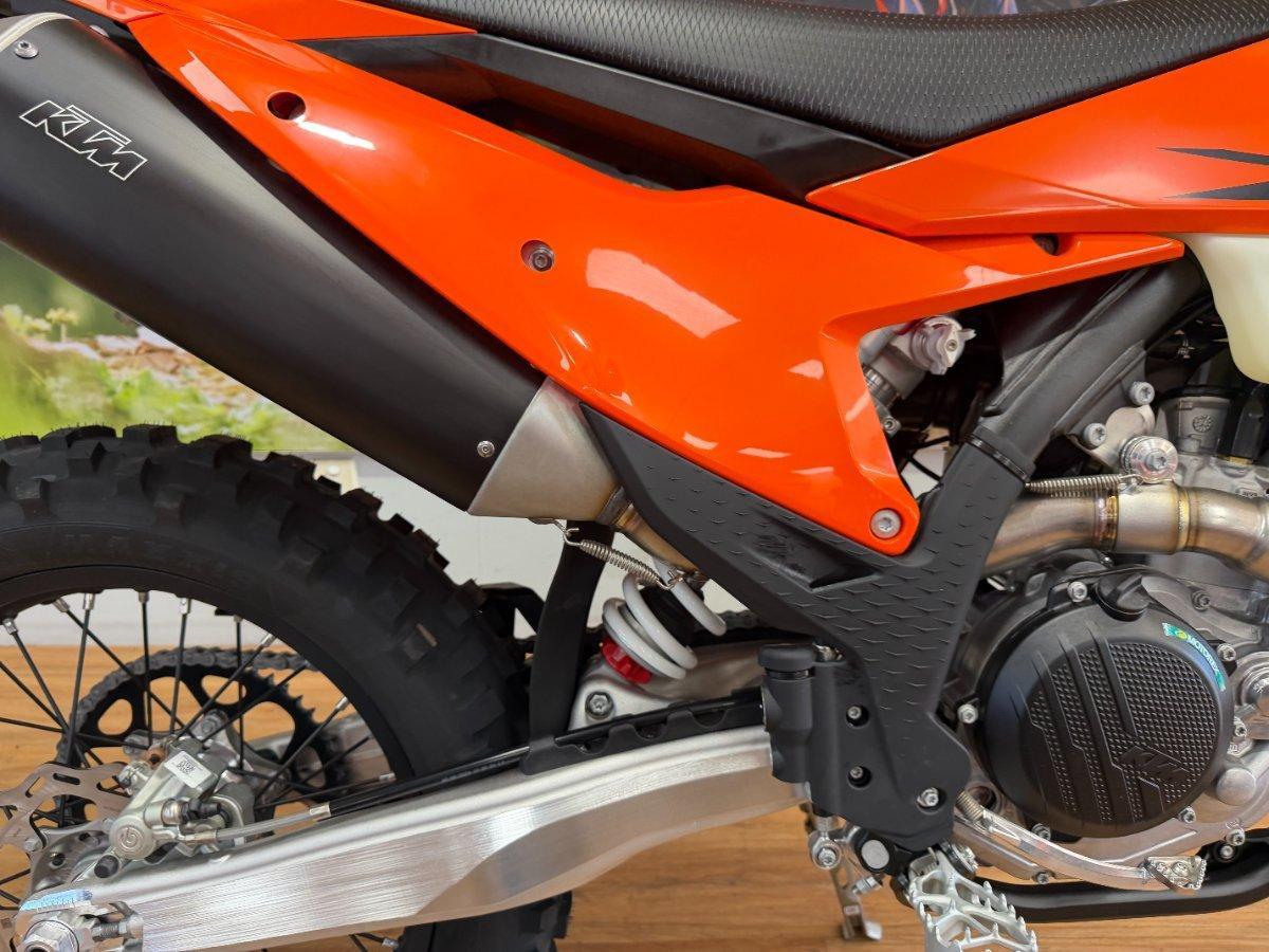 2026 KTM 450 EXC-F SIX DAYS ENDURO