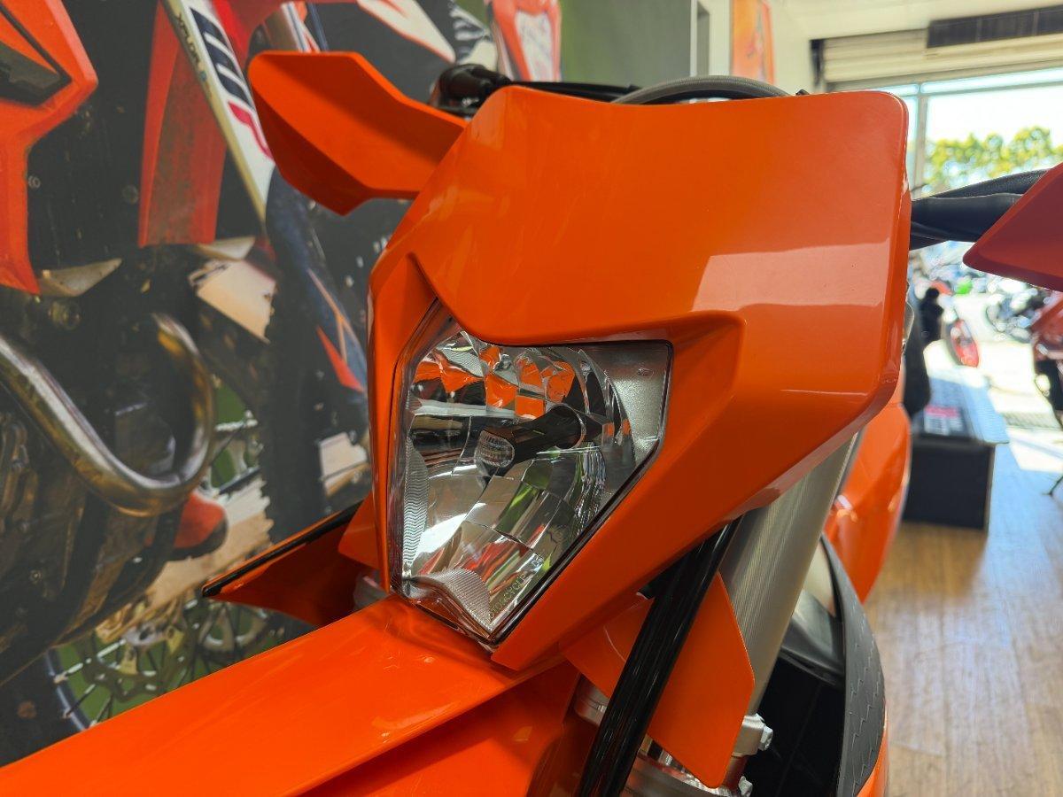 2026 KTM 450 EXC-F SIX DAYS ENDURO