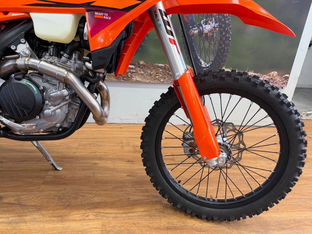 2026 KTM 450 EXC-F SIX DAYS ENDURO