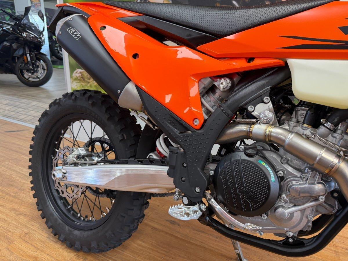 2026 KTM 450 EXC-F SIX DAYS ENDURO