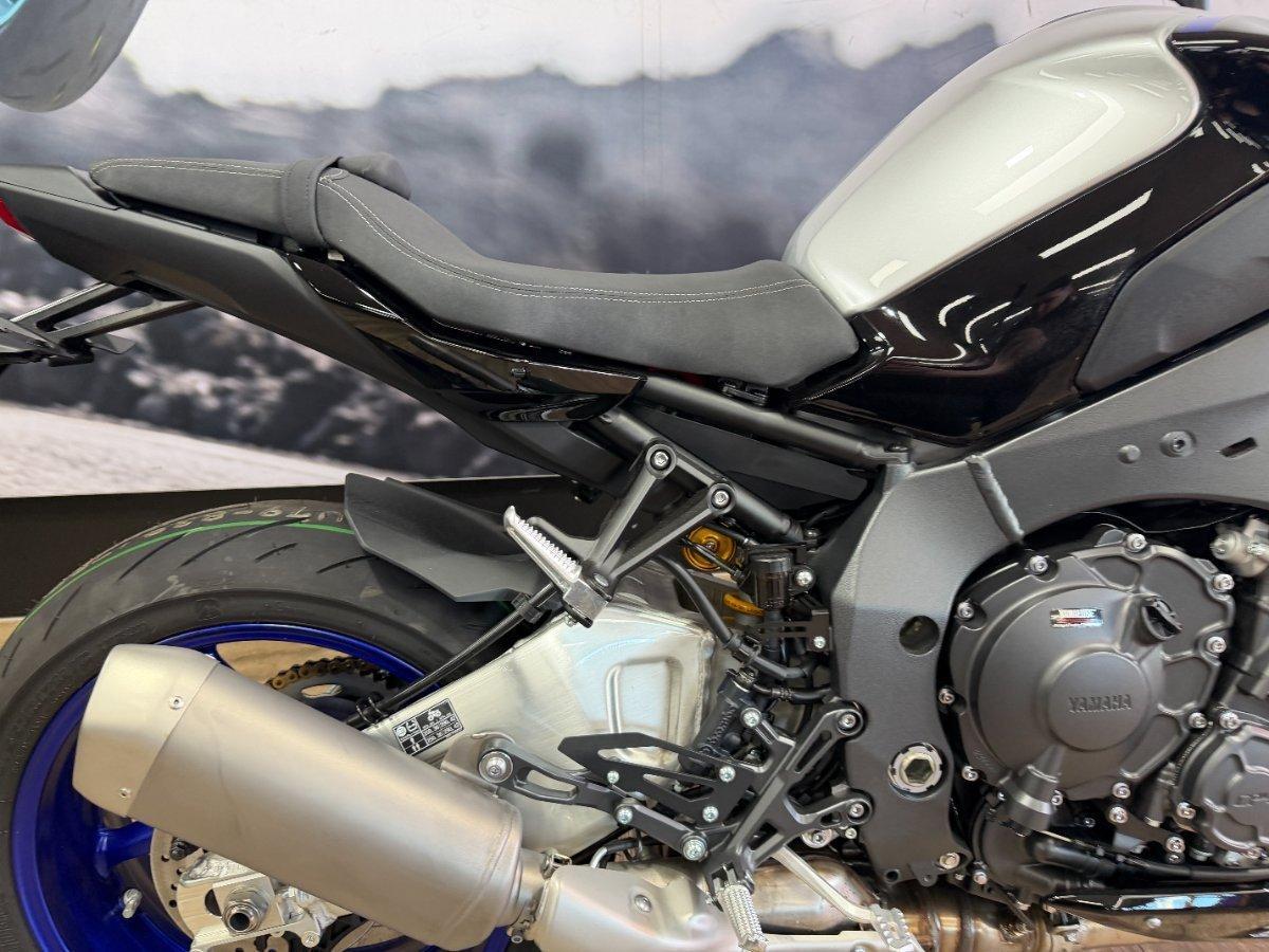 2025 YAMAHA MT-10SP SPORTS