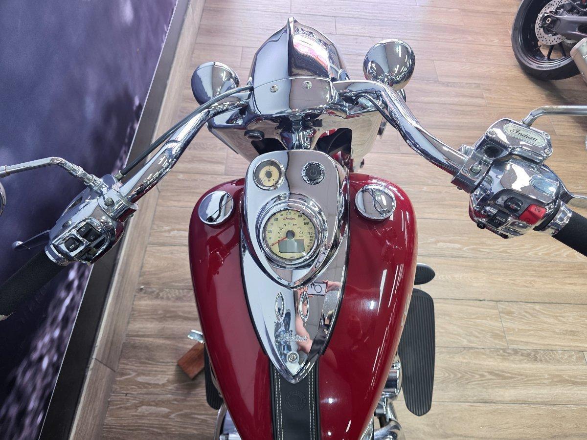 2014 INDIAN CHIEF CLASSIC CRUISER
