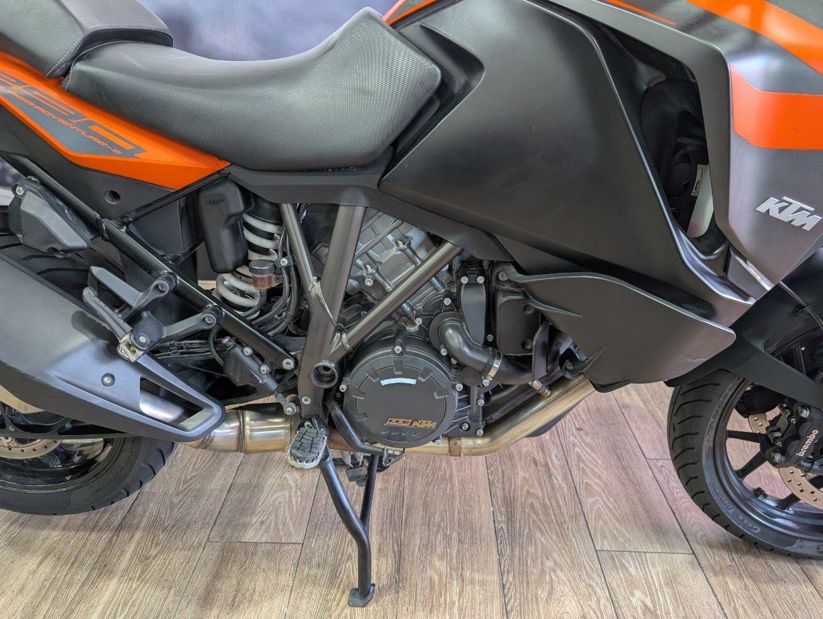 2020 KTM SUPER ADVENTURE S DUAL SPORTS